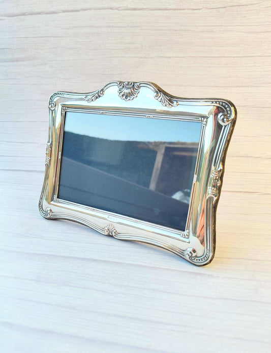 Vintage Sterling Silver Hallmarked Carr's of Sheffield Landscape Photo Picture Frame